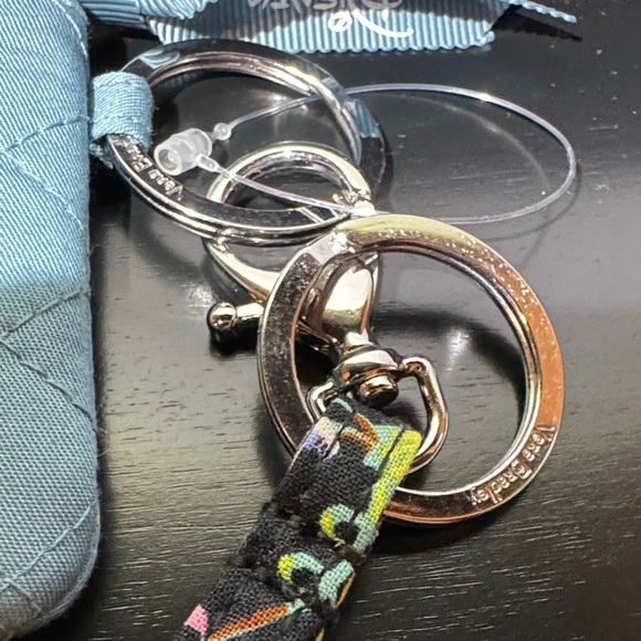 Disney x Vera Bradley Piglet Card Key Lanyard - Picture 7 of 8